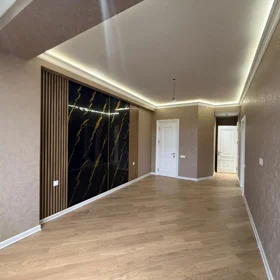 In Baku 151.0 m² apartment is for sale - Image 5