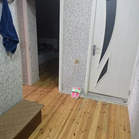 In Baku 65.0 m² apartment is for sale - Image 5