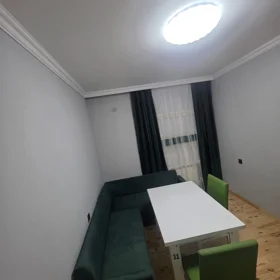 In Baku 75.0 m² house with 3.0 rooms is for rent - Image 4