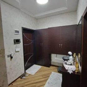 In Baku nan m² apartment is for sale - Image 2