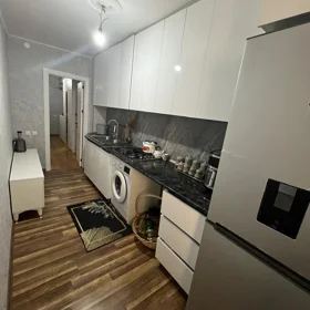 In Baku 61.0 m² apartment is for sale - Image 4