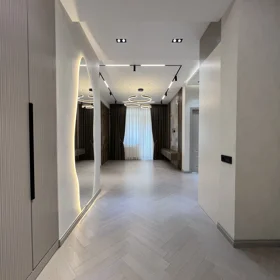 In Baku 68.0 m² apartment is for sale - Image 3