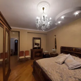 In Baku 152.0 m² apartment is for sale - Image 2
