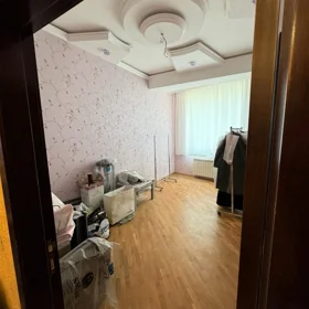 In Baku 120.0 m² apartment is for sale - Image 4