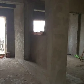 In Baku 170.0 m² apartment is for sale - Image 3