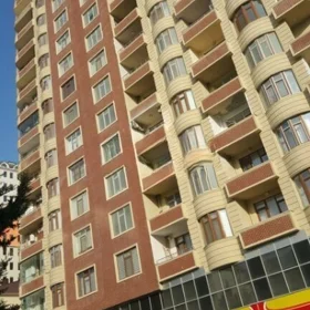 In Baku 170.0 m² apartment is for sale - Image 5