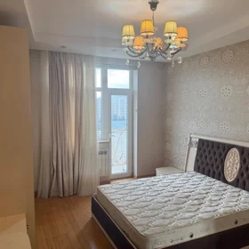 In Baku 84.0 m² apartment is for rent - Image 4