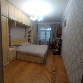 In Baku 65.0 m² apartment is for sale - Image 3