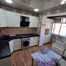 In Baku 75.0 m² apartment is for rent - Image 5