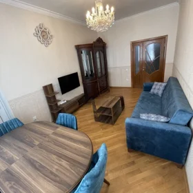 In Baku 85.0 m² apartment is for rent - Image 2