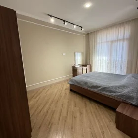 In Baku 85.0 m² apartment is for rent - Image 4