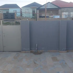 In Baku 50.0 m² house with 2.0 rooms is for sale - Image 3