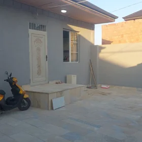 In Baku 50.0 m² house with 2.0 rooms is for sale - Image 5