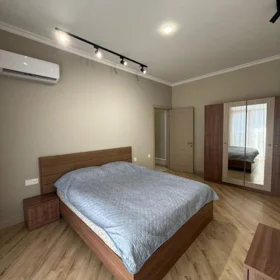 In Baku 85.0 m² apartment is for rent - Image 3