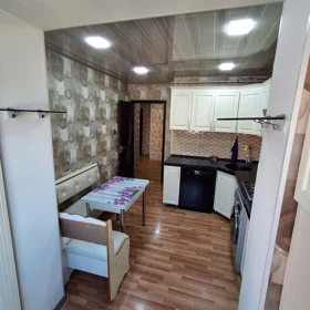 In Baku 75.0 m² apartment is for rent - Image 5