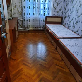 In Baku 90.0 m² apartment is for rent - Image 2