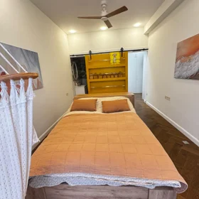 In Baku 145.0 m² apartment is for rent - Image 3