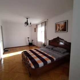 In Baku 40.0 m² apartment is for rent - Image 3