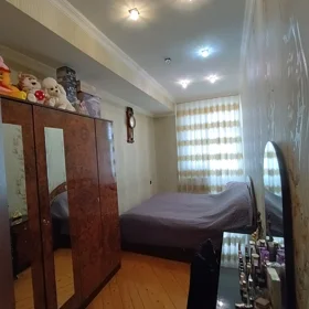 In Baku 84.0 m² apartment is for sale - Image 3