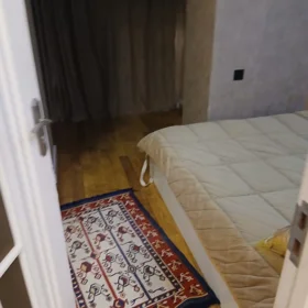 In Baku 60.0 m² apartment is for rent - Image 3