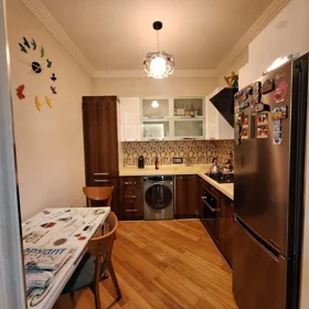 In Baku 65.0 m² apartment is for rent - Image 3