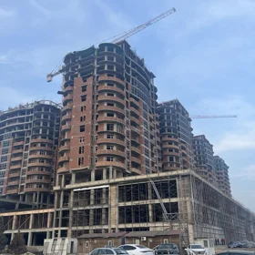 In Baku 129.0 m² apartment is for sale - Image 5