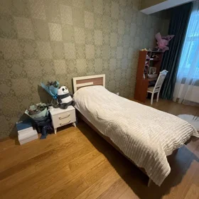 In Baku 110.0 m² apartment is for sale - Image 4