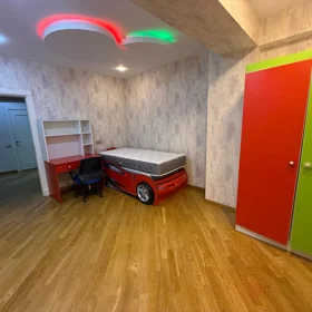 In Baku 118.0 m² apartment is for rent - Image 5