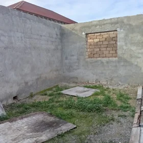 In Baku nan acre land is for sale - Image 4