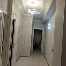 In Baku 106.0 m² apartment is for sale - Image 5