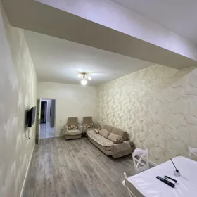 In Baku 75.0 m² apartment is for rent - Image 4