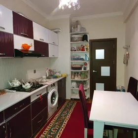 In Baku 70.0 m² apartment is for rent - Image 4