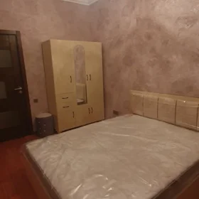 In Baku 70.0 m² apartment is for rent - Image 5