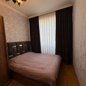 In Baku 70.0 m² apartment is for rent - Image 2