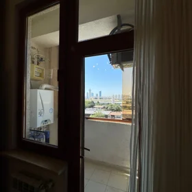 In Baku 70.0 m² apartment is for rent - Image 5