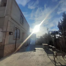 In Khirdalan 200.0 m² house with 7.0 rooms is for rent - Image 3