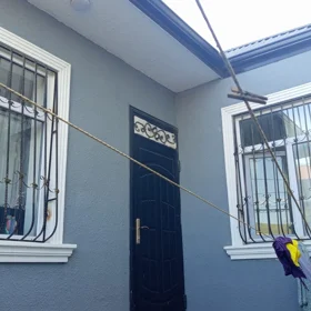 In Baku 50.0 m² house with 2.0 rooms is for sale - Image 2