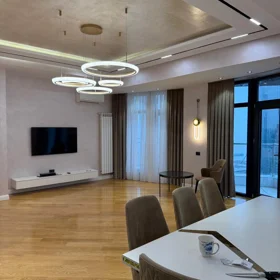 In Baku 130.0 m² apartment is for rent - Image 4