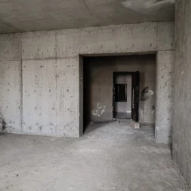 In Baku 97.0 m² apartment is for sale - Image 5