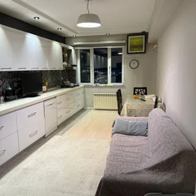 In Baku 130.0 m² apartment is for rent - Image 4