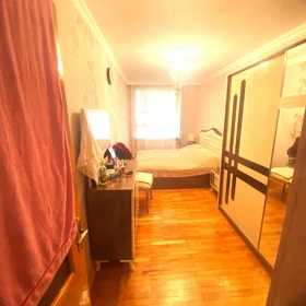 In Baku 75.0 m² apartment is for sale - Image 3