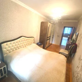 In Baku 75.0 m² apartment is for sale - Image 4