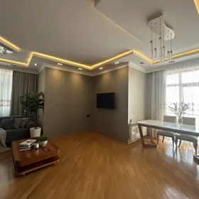 In Baku 120.0 m² apartment is for sale - Image 2