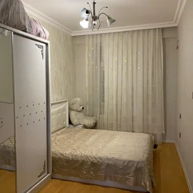 In Baku 70.0 m² apartment is for sale - Image 5