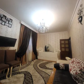 In Baku 75.0 m² apartment is for rent - Image 2