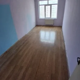 In Khirdalan 85.0 m² apartment is for sale - Image 3