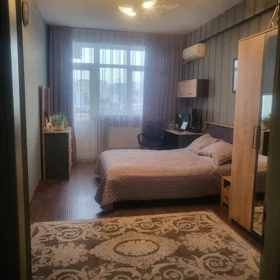 In Baku 178.0 m² apartment is for rent - Image 3