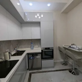 In Baku 75.0 m² apartment is for rent - Image 4