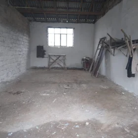 In Baku 180.0 m² commercial is for rent - Image 4