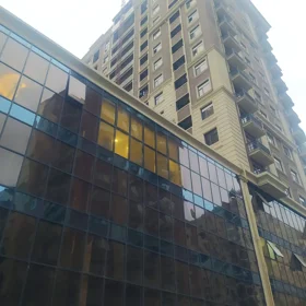 In Baku nan m² apartment is for sale - Image 2